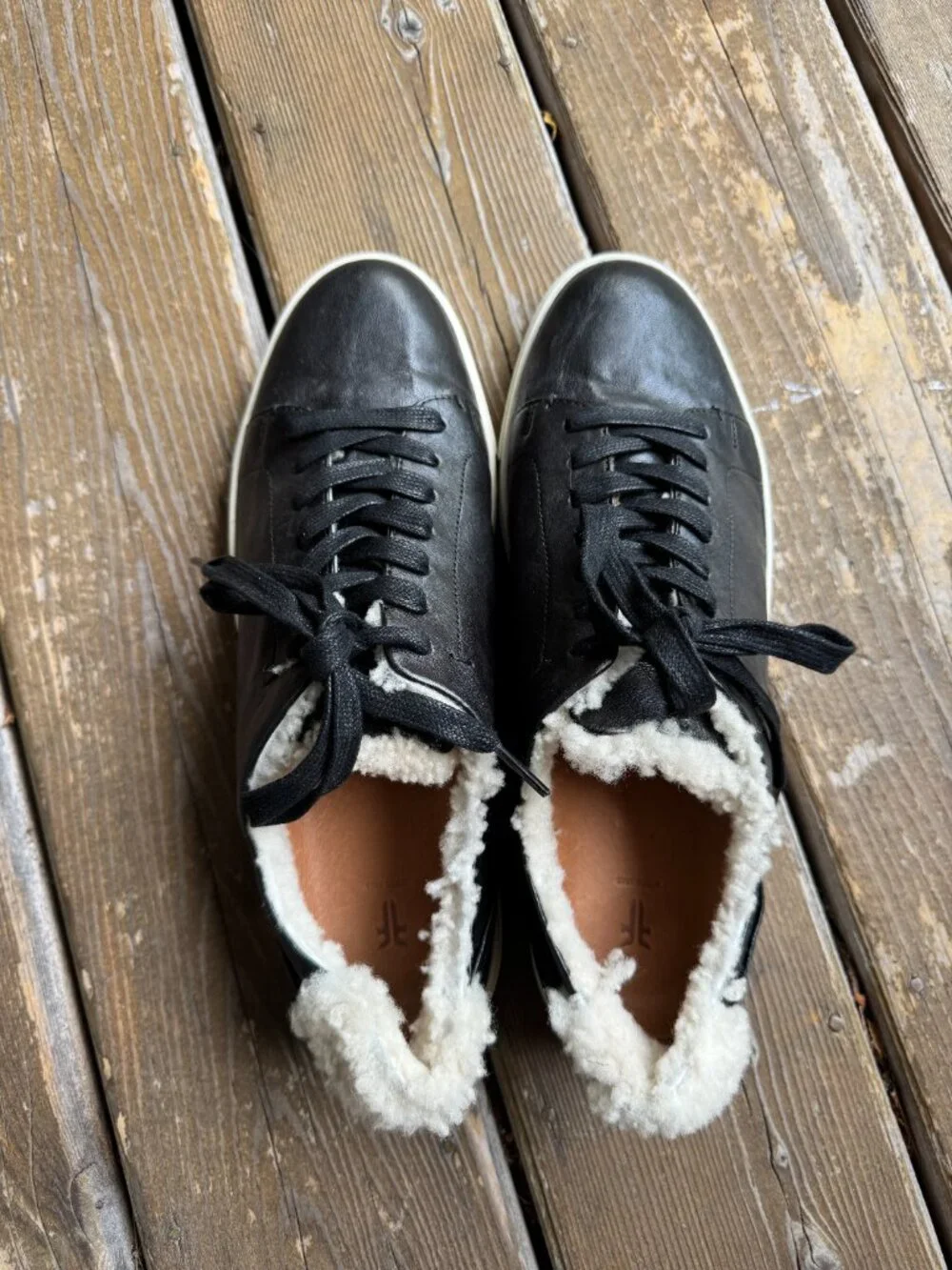 NEW Frye Ivy Black Leather and Shearling Lined Lace Up Sneakers in Women's 9.5